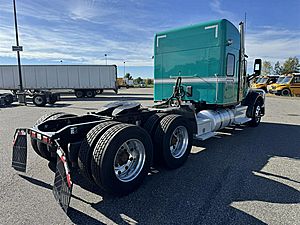 2020 Peterbilt 567