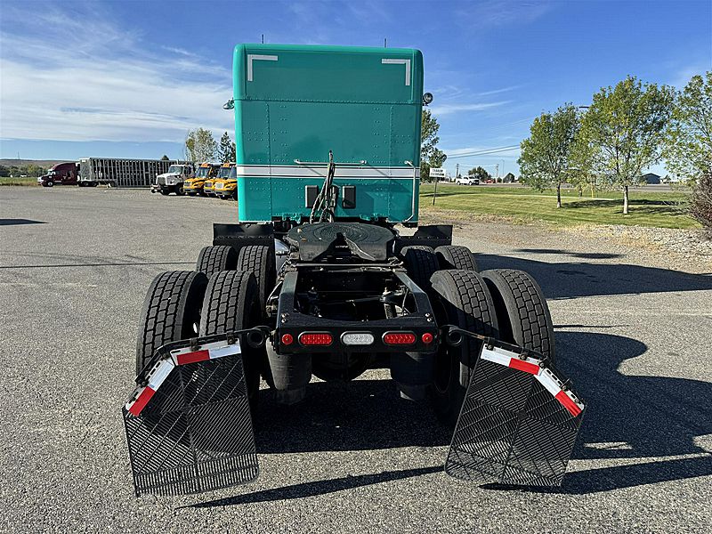 2020 Peterbilt 567