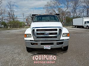 2011 Ford F650 - Stake Bed