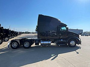 2020 Peterbilt 579