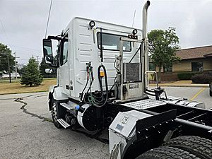 2016 Volvo VNL64T