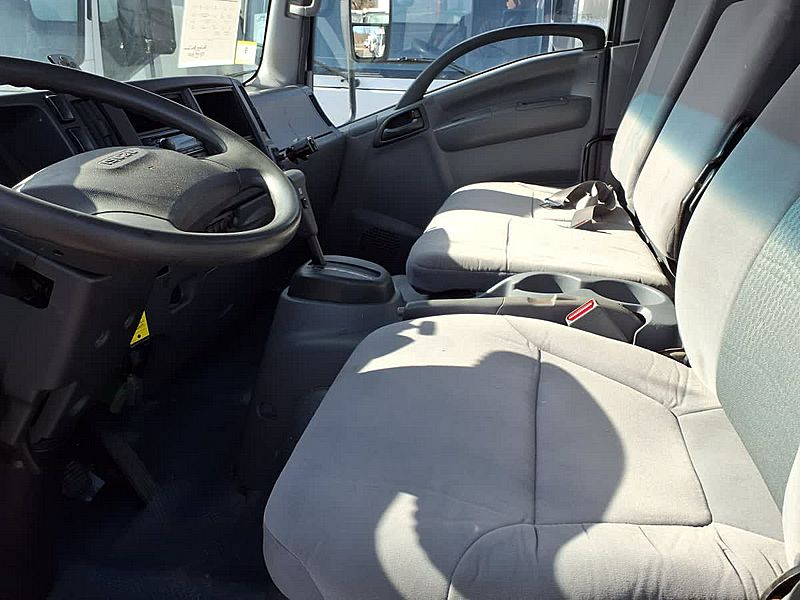 2017 Isuzu NRR