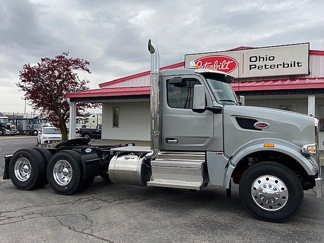 2027 Peterbilt 567