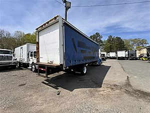 2020 Freightliner M2 106