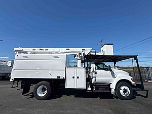 2015 Ford F-750 - Bucket Truck