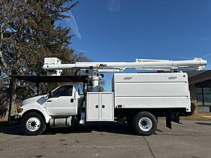 2015 Ford F-750 - Bucket Truck