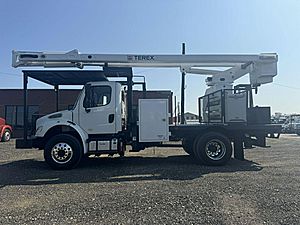 2013 Freightliner M2 - Bucket Truck