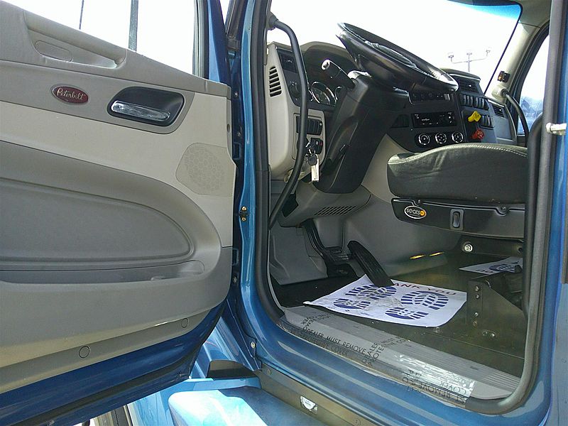 2020 Peterbilt 579