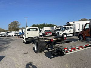 2020 Freightliner M2 106