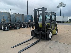 2011 Clark CMP40D - Forklift