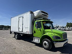 2020 Freightliner M2 106