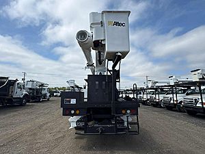 2017 Freightliner M2