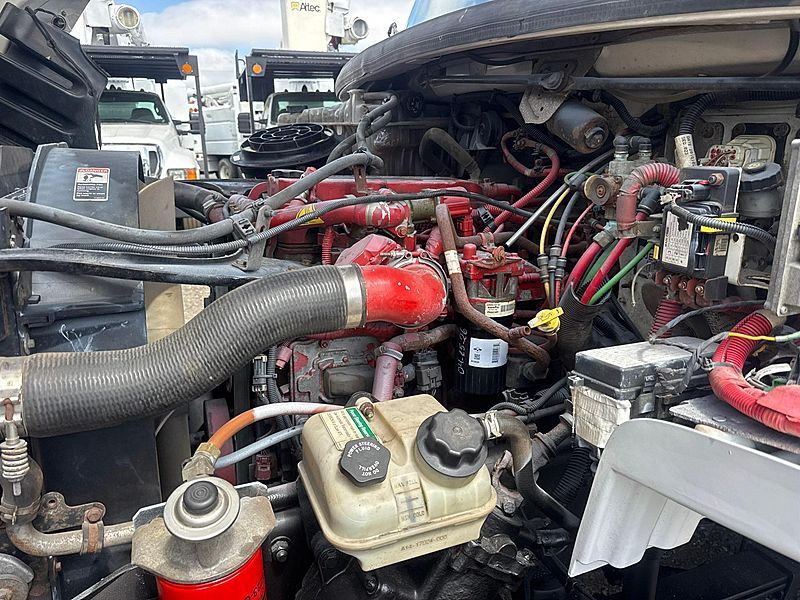 2017 Freightliner M2