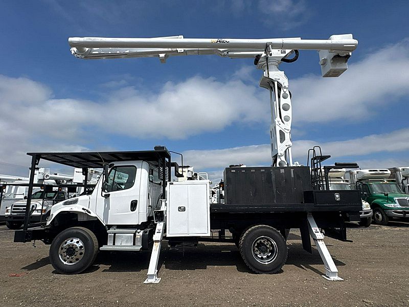 2017 Freightliner M2