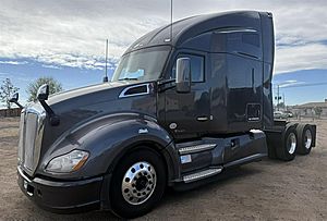 2020 Kenworth T680 Aerodyne - Sleeper Truck