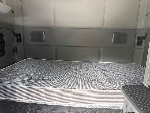 2019 Kenworth T680
