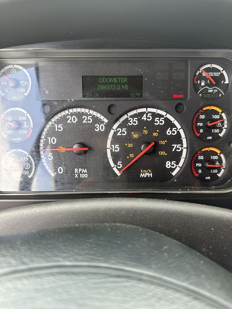 2018 Freightliner M2