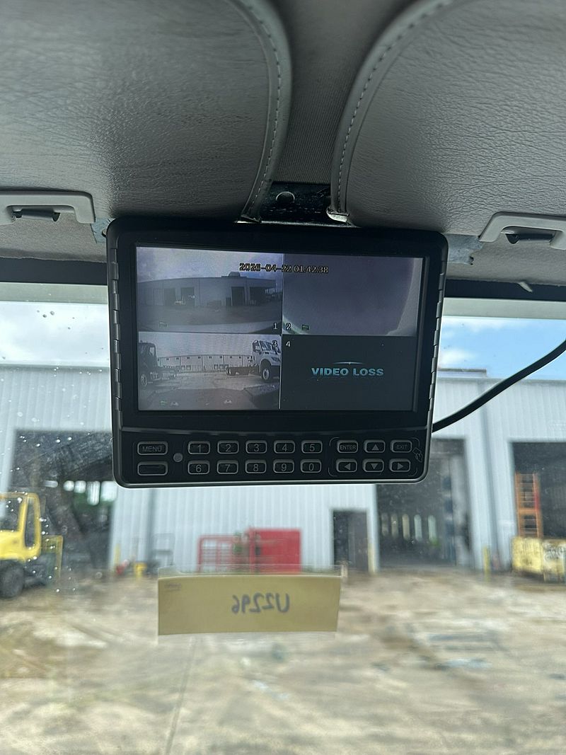 2018 Freightliner M2