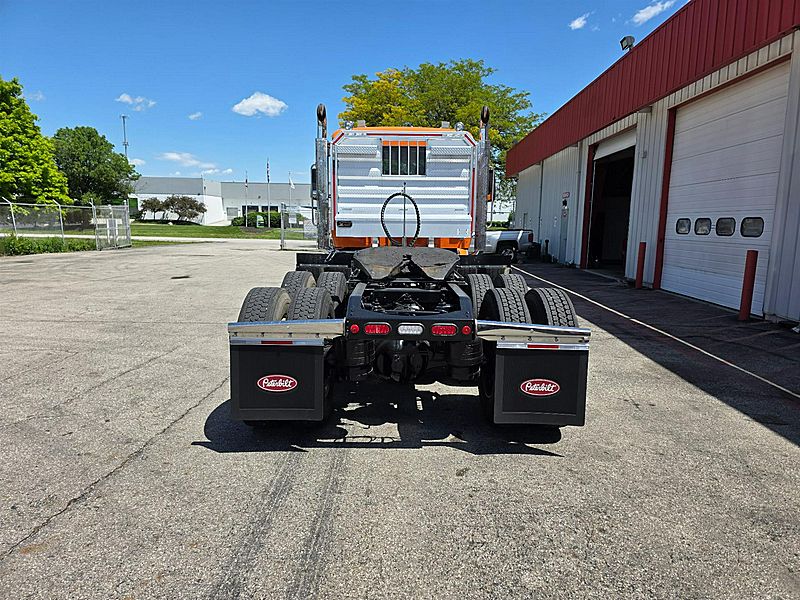 2024 Peterbilt 567