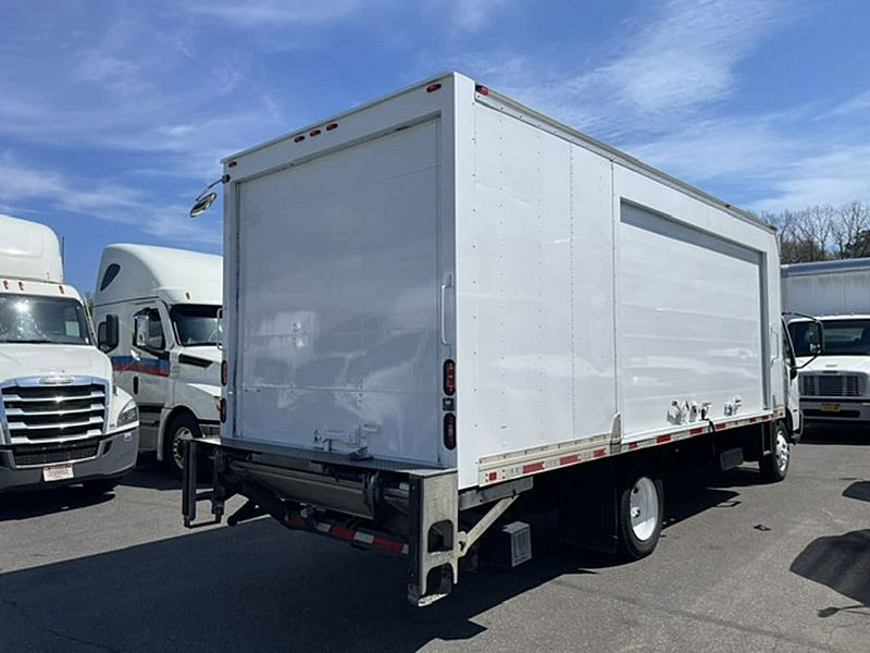 2019 Hino 195