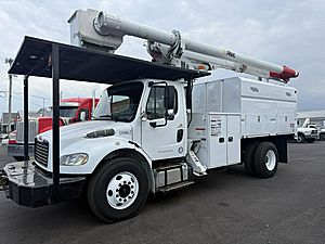 2013 Freightliner M2