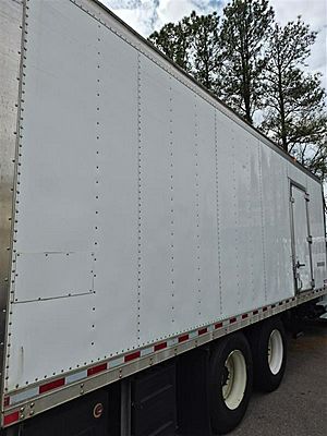 2017 Freightliner M2 106