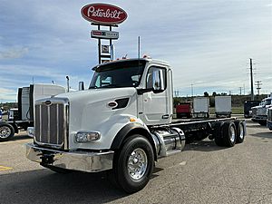 2027 Peterbilt 567