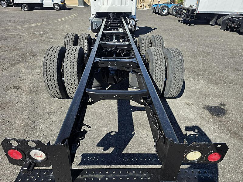 2015 Freightliner M2