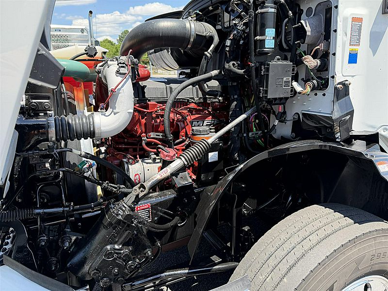 2024 Mack AN64T