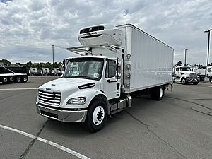 2025 Freightliner M2 106 - Box Truck