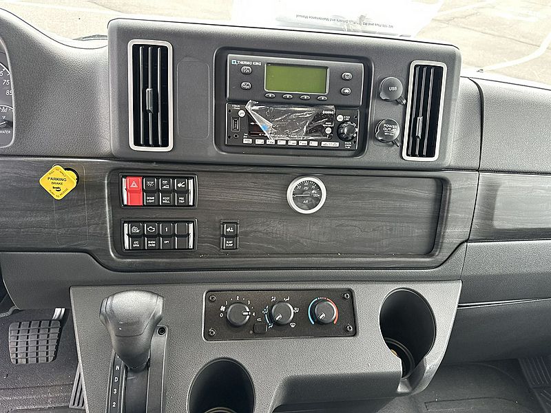 2025 Freightliner M2 106