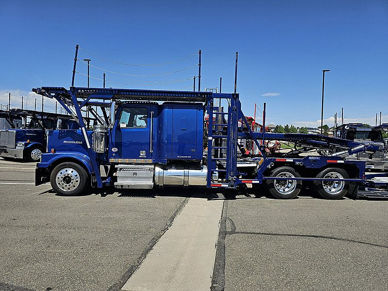 2019 WST 4900FA