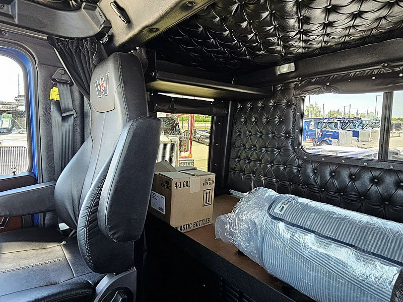 2019 WST 4900FA