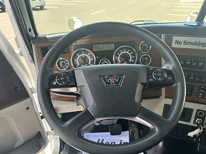 2022 WST 4700