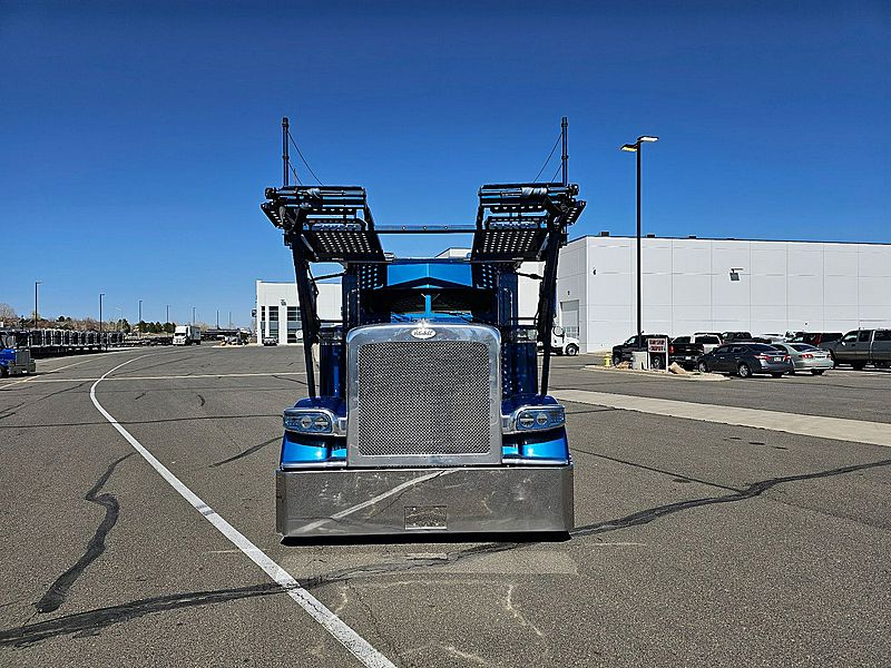 2019 Peterbilt 389
