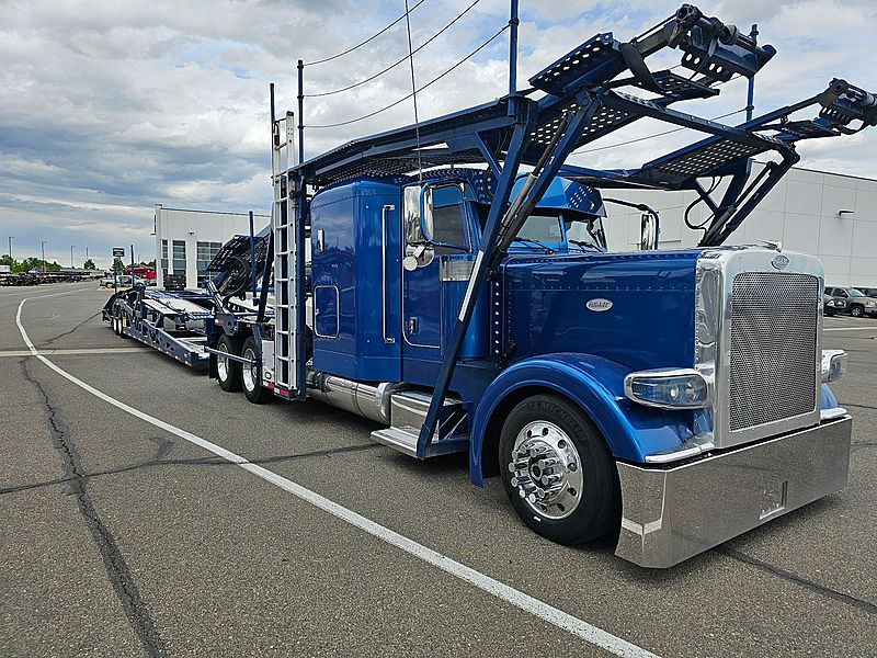2019 Peterbilt 389