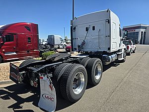 2017 Freightliner CASCADIA