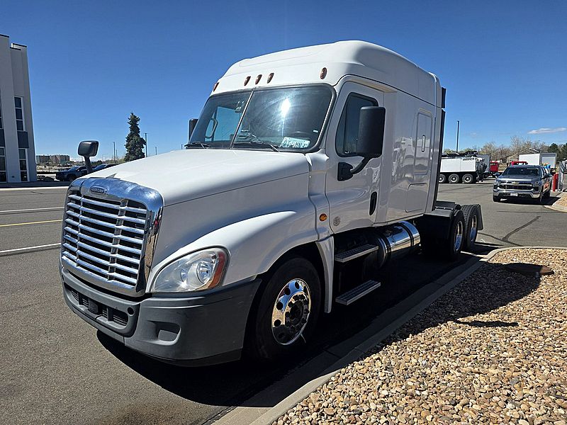 2017 Freightliner CASCADIA