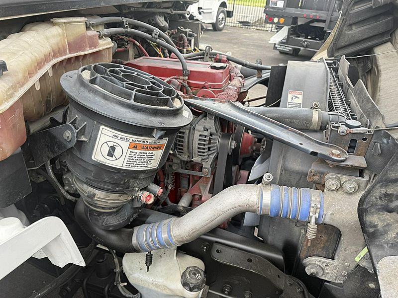 2015 Freightliner M2