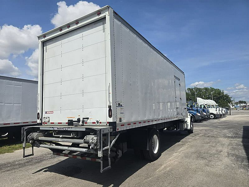2020 Freightliner M2 106