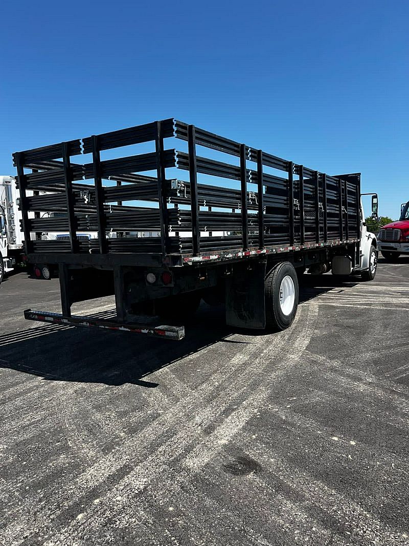 2020 Freightliner M2 106
