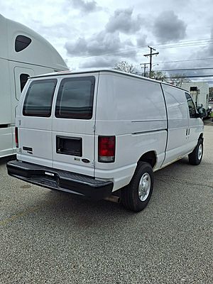 2011 Ford E350