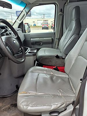 2011 Ford E350
