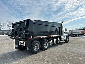 2026 Peterbilt 567