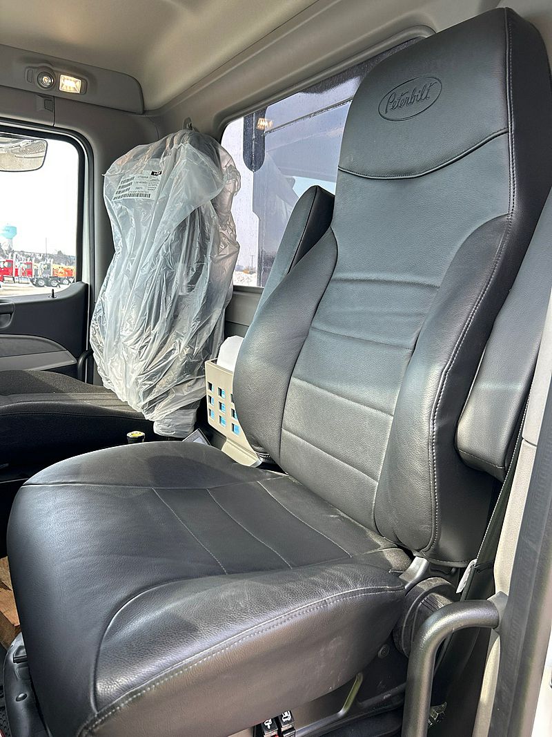 2026 Peterbilt 567