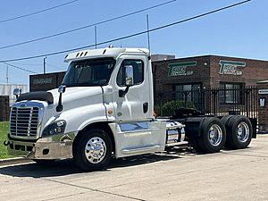 2016 Freightliner Cascadia 125 - Daycab