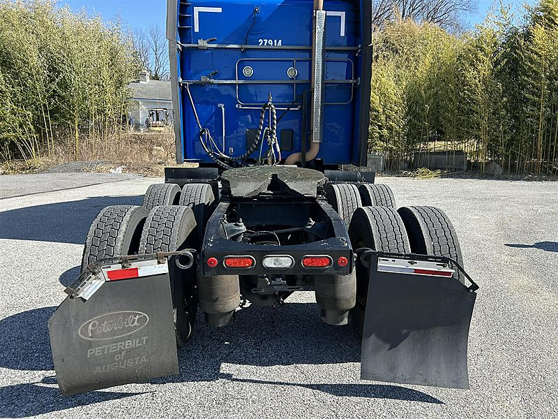 2018 Peterbilt 579