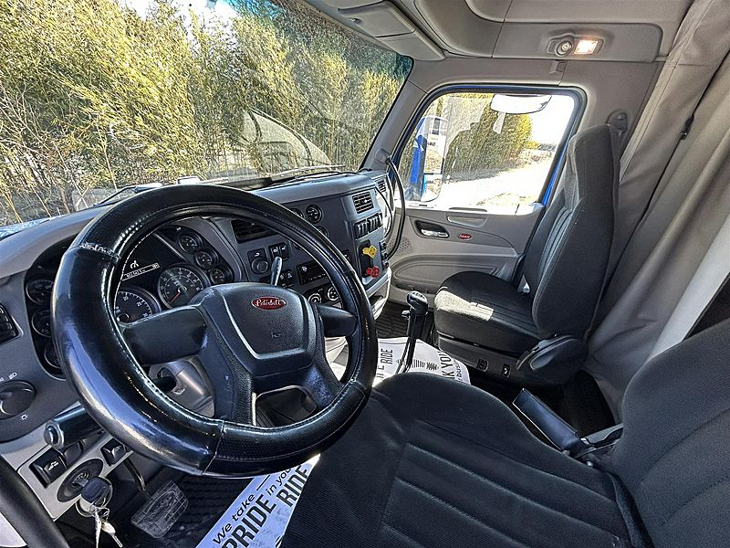 2018 Peterbilt 579