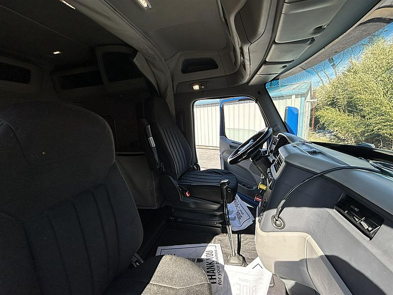 2018 Peterbilt 579