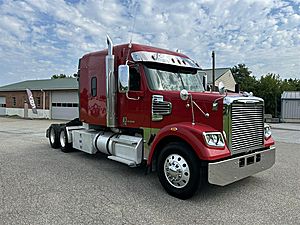 2018 Freightliner Coronado 122